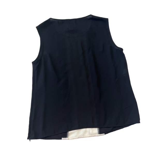 Edward Achour Paris Pleat Front Sleeveless Blouse - Picture 2 of 6